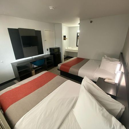 Motel 6-Windsor Locks, Ct - Hartford Экстерьер фото