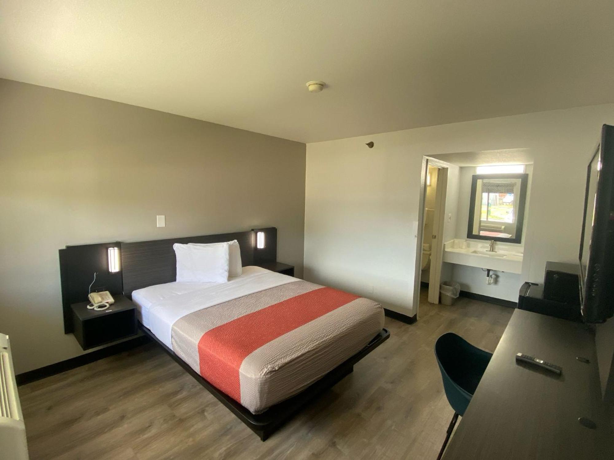 Motel 6-Windsor Locks, Ct - Hartford Экстерьер фото