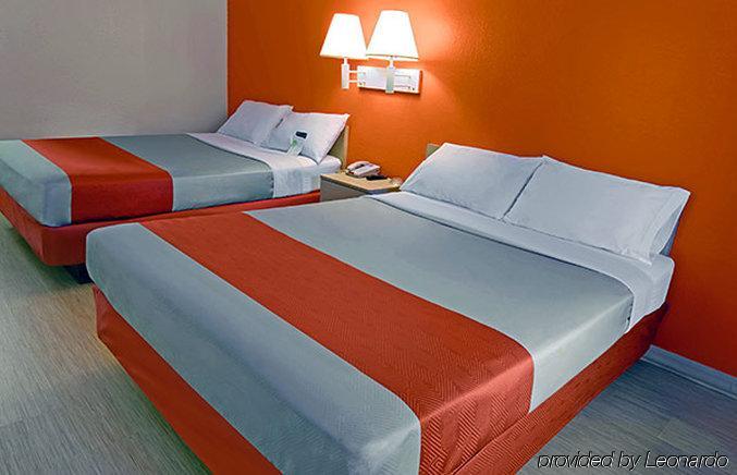 Motel 6-Windsor Locks, Ct - Hartford Экстерьер фото