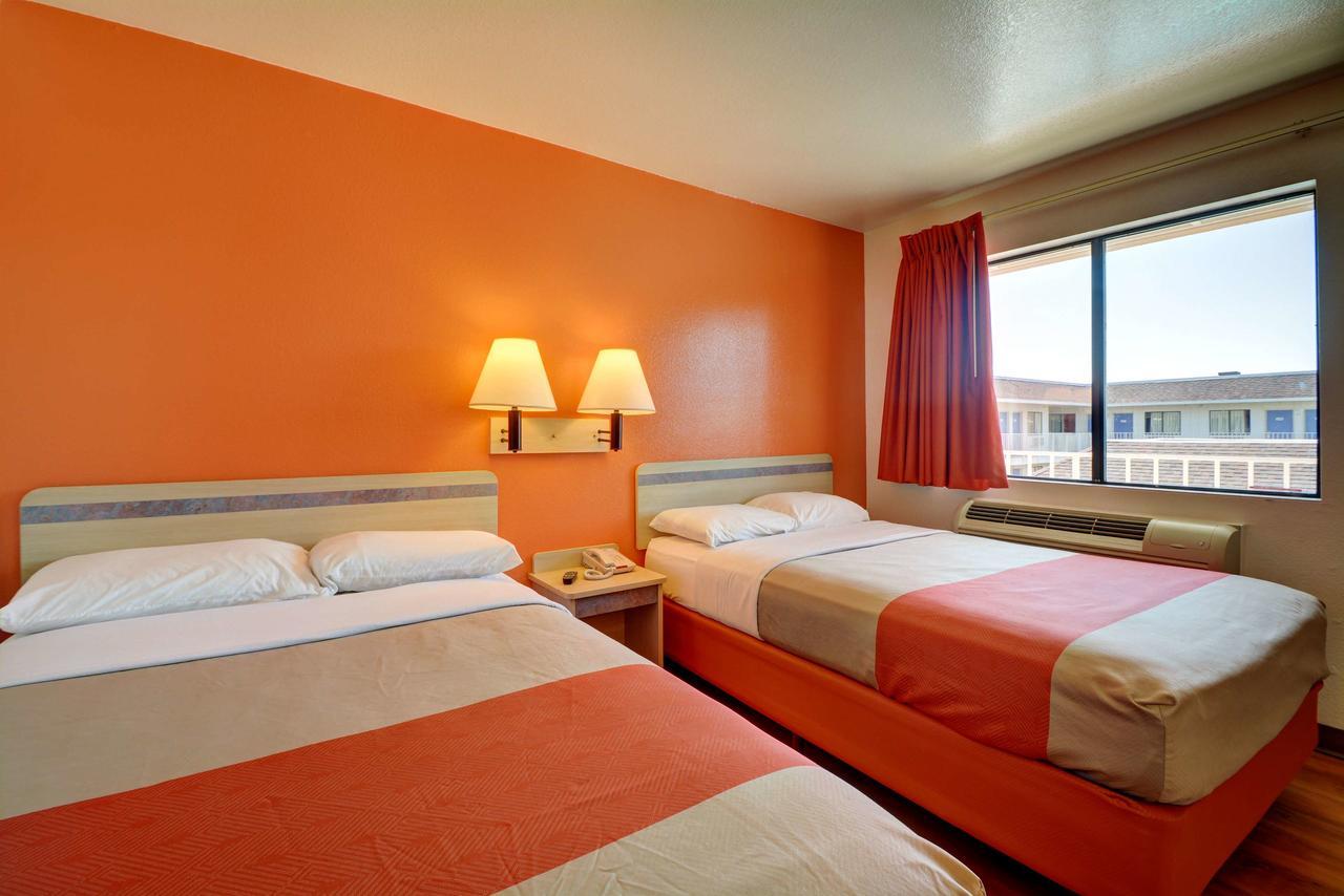 Motel 6-Windsor Locks, Ct - Hartford Экстерьер фото