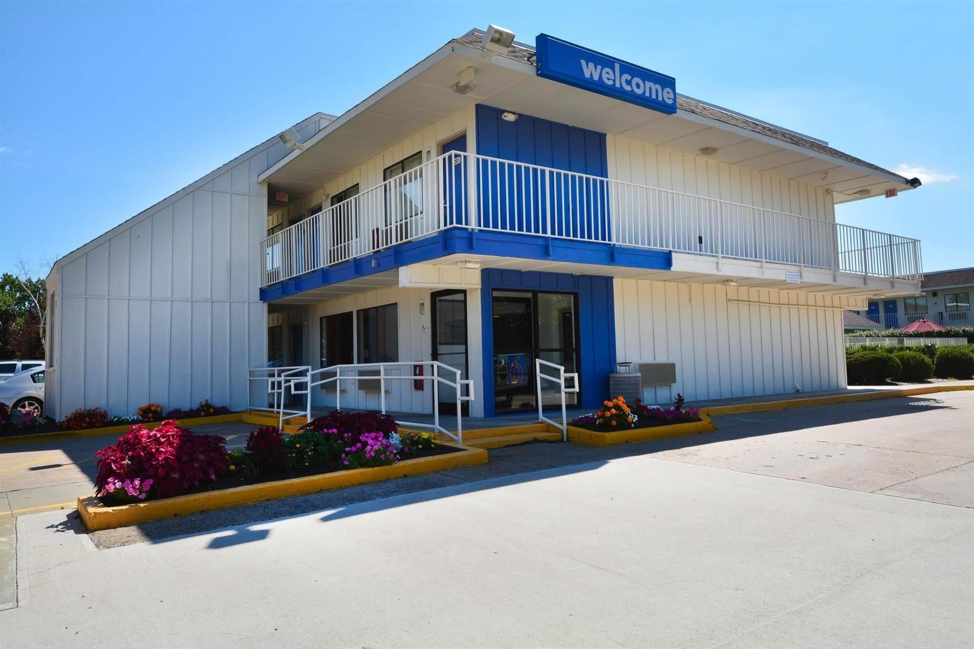 Motel 6-Windsor Locks, Ct - Hartford Экстерьер фото